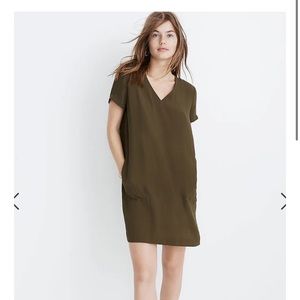 Madewell button back easy dress olive green